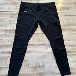 Under Armour cold gear fitted leggings - women's size large
